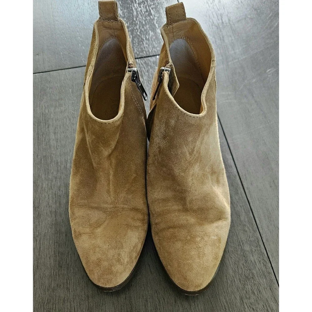 J Crew Boots Beige Tan Suede Sawyer Ankle Booties Side Zip Low Heel Size 6